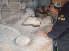 -老新隆牛肉锅贴(新街口店)