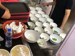 -周震馄饨