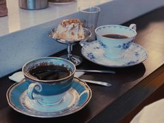 -Café Monson