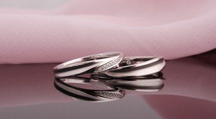 -威德钻石-克拉钻大本营(南京东路店)