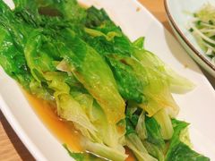 -渝信川菜 · 川味家常菜(财富购物中心店)
