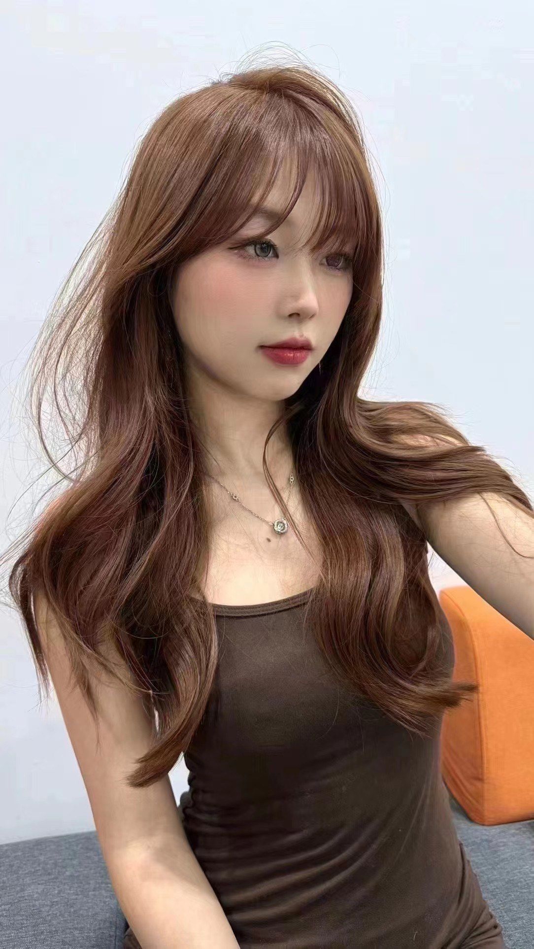 做了这款新发型都爱拍照片