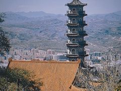 -鸡鸣山旅游风景区