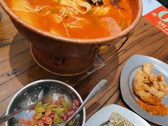 -成都你六姐·牛肉冒菜(信泰中心商场店)