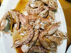 -三姐妹·海鲜大排档