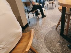 -星巴克臻选(周浦万达店)