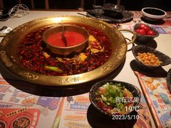 -哥老官重庆美蛙鱼头(宝山龙湖店)