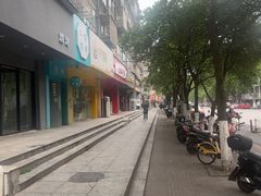 -叶新小吃店(来凤小区总店)