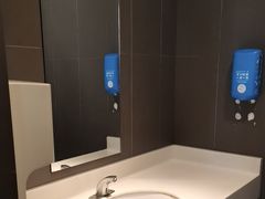 -麦当劳(轻轨曹杨路店)