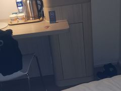 -汉庭(上海第六医院柳州路店)