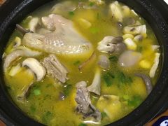 干蒸老母鸡-呼吸森林·生态农庄农家乐私房菜