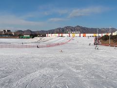 -华彬猛犸滑雪场