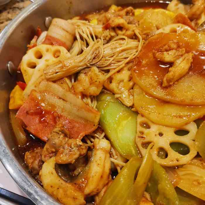 黄记煌三汁焖锅(万象城店)-"位于西安三桥万象城4楼南边以西,位置很好