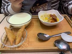 -佰搭果·广式茶餐厅(西华路店)