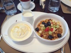 -Cafe Gray Deluxe