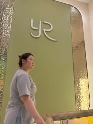 -悦瑢港湾科技美肤芳疗美容