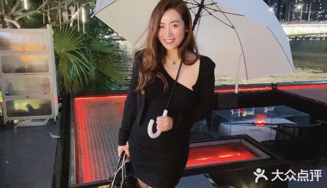 万圣节就去这里吧！广州首家下沉式江景餐吧