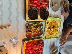 -肥肥虾庄·金牌油焖大虾(沙湖店)