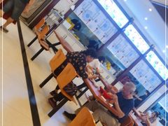 等位区-龙抄手(春熙路总店)
