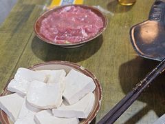 -黄潇洒老火锅(九眼桥宏济巷店)