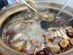 -威邵鸡煲(西华路总店)