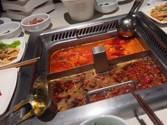 -海底捞火锅鲜切牛肉主题店(长寿路店)