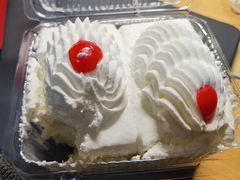 -红宝石·鲜奶小方·海派西点房(南丹店)