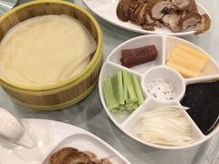 -鑫巴蜀小镇 · 水煮鱼专研店(玉桥店)