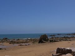 礁石-青岛银沙滩