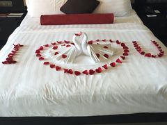 -三亚湾海居铂尔曼度假酒店