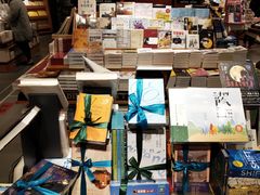 -西西弗书店&矢量咖啡(凯德晶萃广场店)