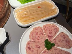 -三只耳冷锅鱼火锅(玉林店)