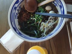 -胡大怪手工酸辣粉(安亭店)