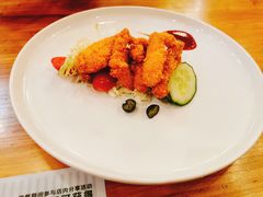 -more than meow吴止猫主题餐厅(承德 中船汇店)