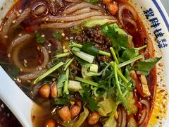 -程胖娃重庆小面(嘉禾金铂店)