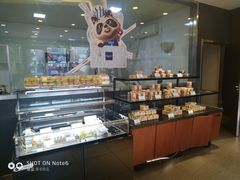面包甜点陈列柜-米旗(承德店)