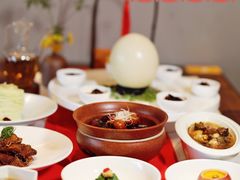 -荷风细雨·中国茶宴(世纪大道店)