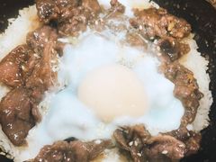 窝蛋牛肉煲仔饭-红星光发煲仔饭(大石街店)