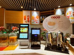 -咖啡苑自助餐厅·中国大饭店