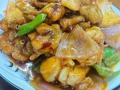 -胡子饮食店