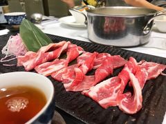 手工鲜羊肉-红鼎豆捞·非遗鲍皇汤火锅(宝丰路店)