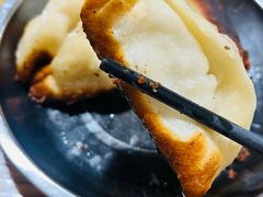 -黄阿姨锅贴大王(万航渡路店)