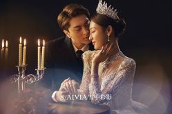 -雪中彩影婚纱摄影·微光艺术中心