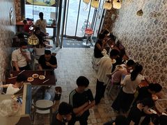 等位区-巴依家新疆手抓饭(菱角湖万达店)