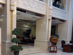 -碧中海汤泉汗蒸酒店