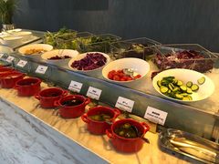 -筠咖啡西餐厅(上海国展宝龙丽筠酒店)