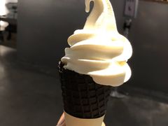 特浓牛乳脆筒-喜茶(中山利和新地店)