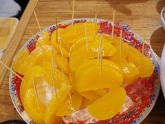 -毛辣果·贵州红酸汤牛肉火锅(西单店)