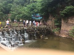 -龙潭大峡谷自然风景区