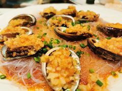 蒜蓉粉丝蒸小鲍鱼-新南华大酒店(广中店)